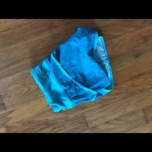 Run times 2.5 inseam shorts lululemon